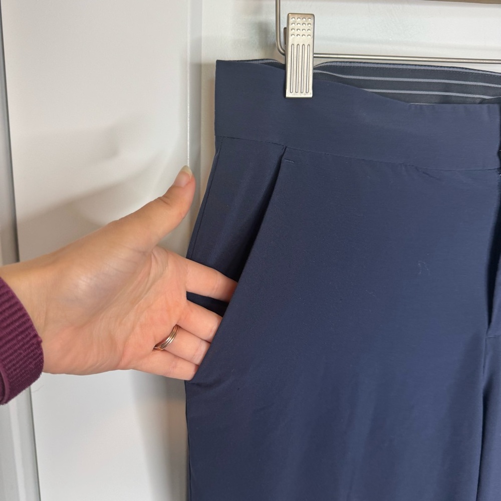 Athleta Navy Wide-Leg Cropped Pants - Picture 3 of 7